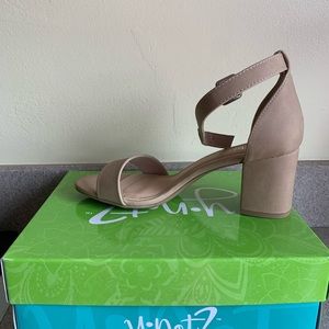 Y-Not Heels